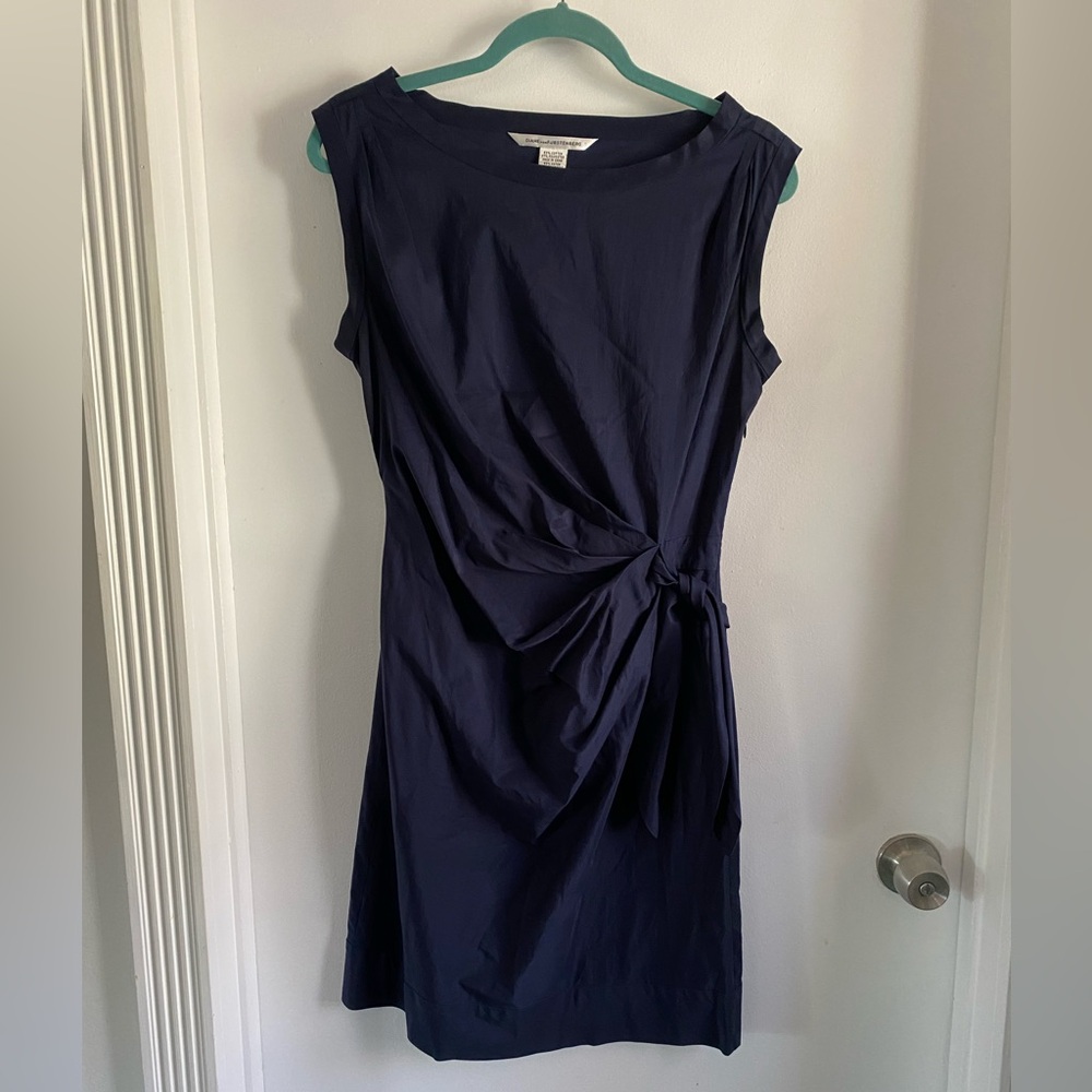 Diane Von Furstenberg Navy Blue Midi Dress size 8